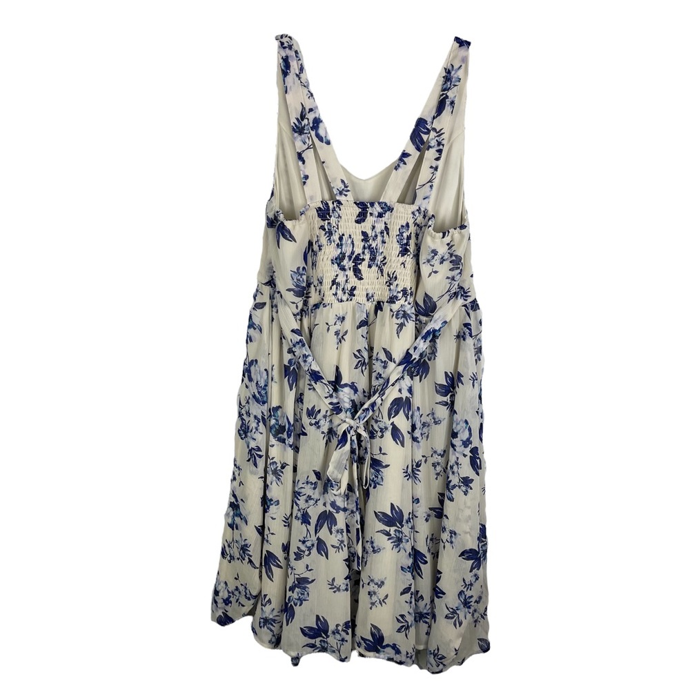 torrid White Dress with Blue Floral Print - Picture 5 of 9
